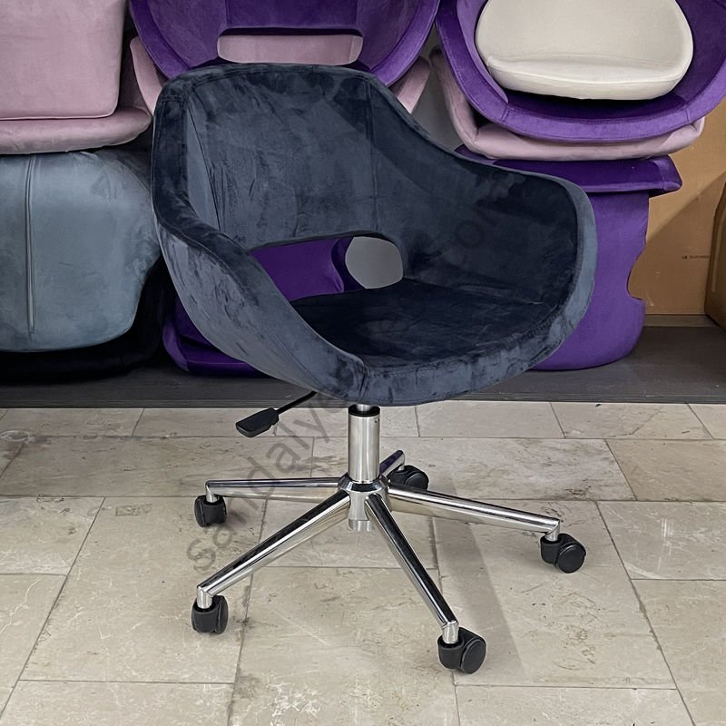 Store Krom Ayaklı Çalışma Koltuğu