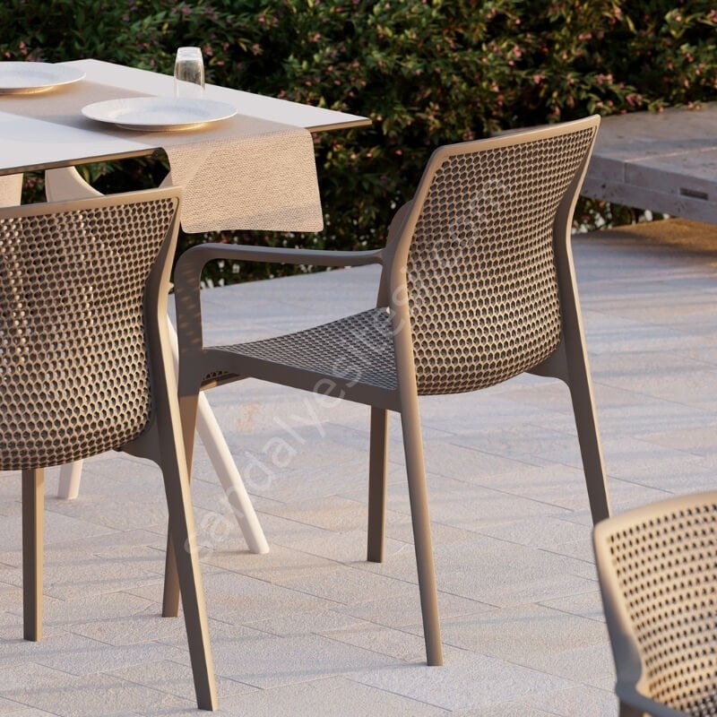 Briza PP Kollu Kafe Sandalyesi