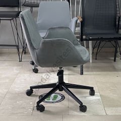 Begüm Çalışma Koltuğu Gri - Siyah Ayak