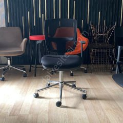 Nitro Krom Ayaklı Çalışma Koltuğu