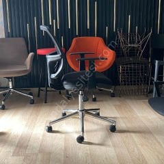 Nitro Krom Ayaklı Çalışma Koltuğu